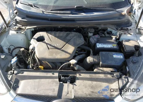 2016 Hyundai Veloster из США, поврежденный, VIN KMHTC6AD5GU256920